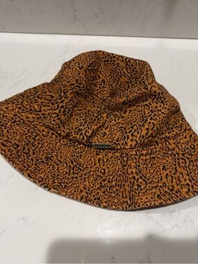 Billabong Leopard Print Bucket Hat - Rust and Black